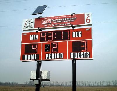 Soccer Scoreboard 3602 (12' x 5') avec énergie solaire